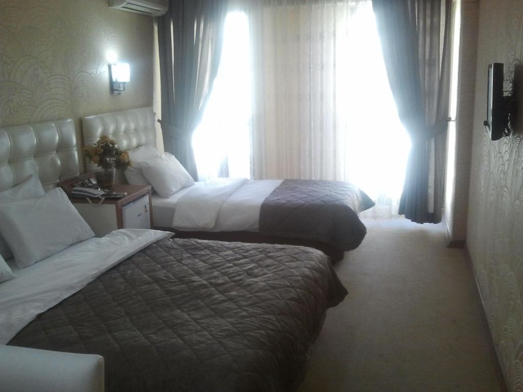 Hotel Kocaman İzmir Phòng bức ảnh