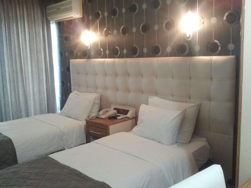Hotel Kocaman İzmir Phòng bức ảnh