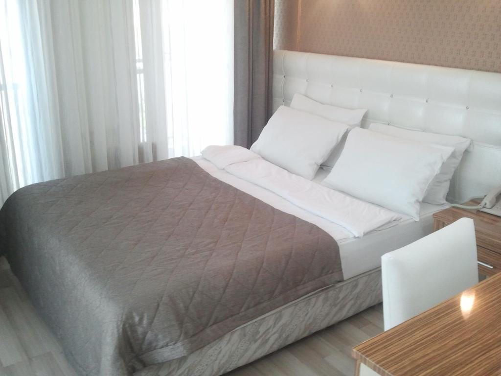 Hotel Kocaman İzmir Phòng bức ảnh