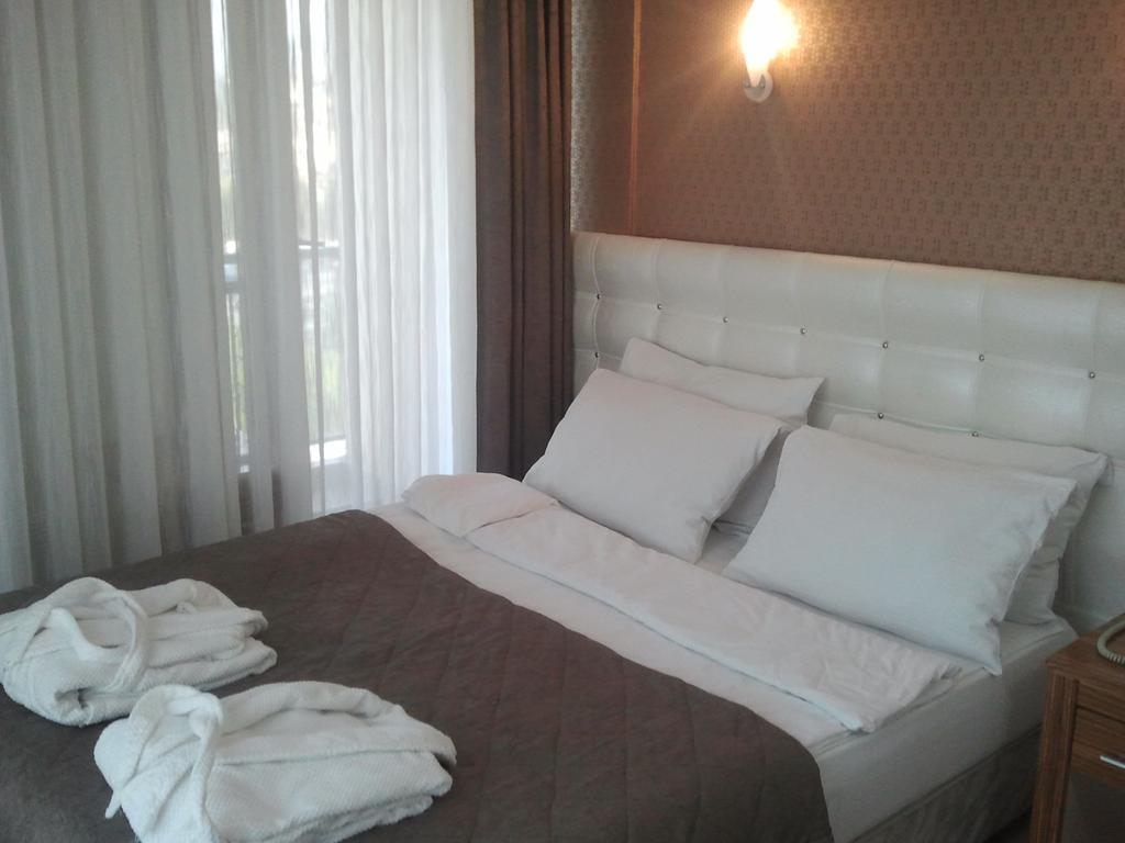 Hotel Kocaman İzmir Phòng bức ảnh