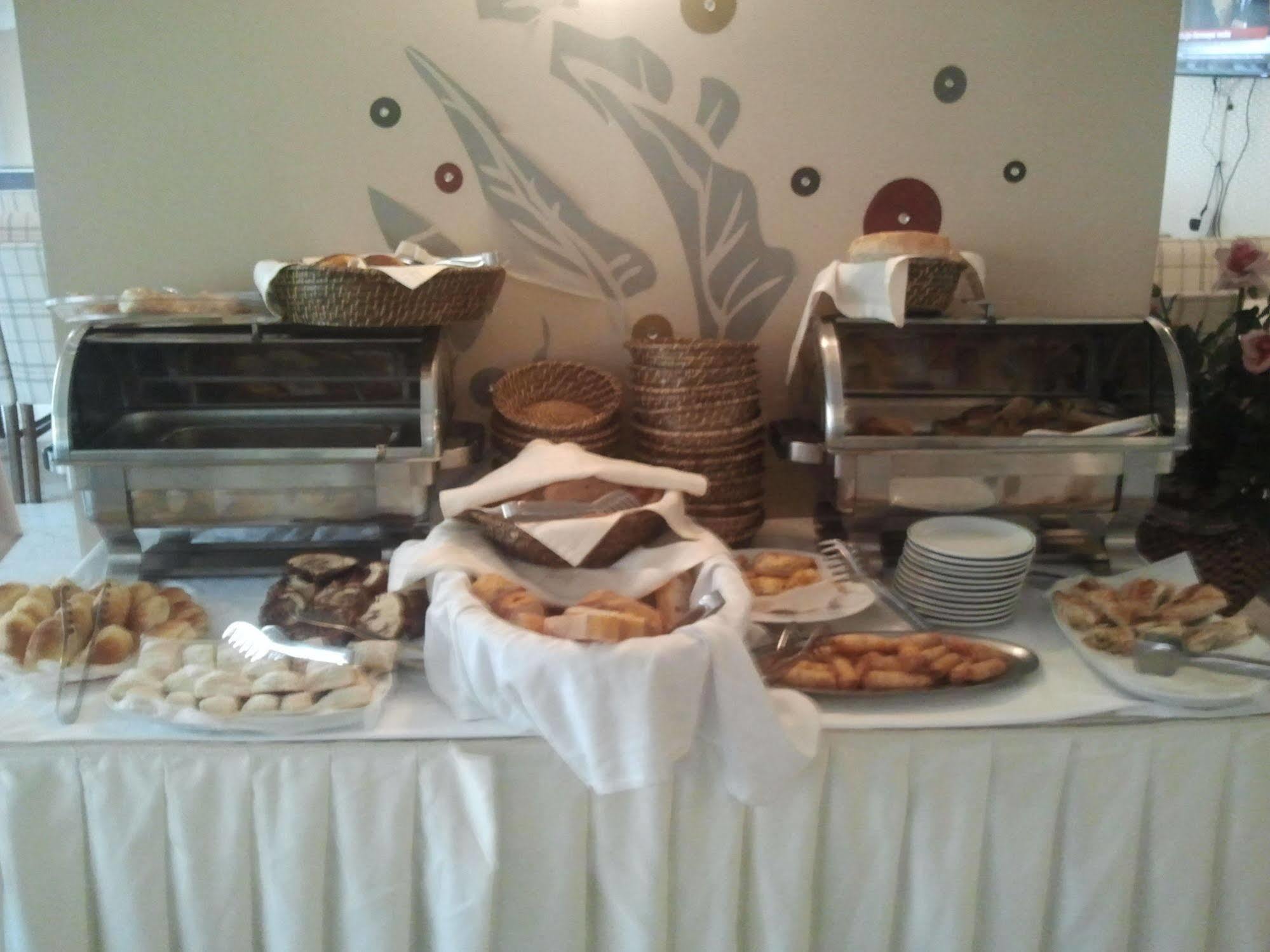 Hotel Kocaman İzmir Ngoại thất bức ảnh