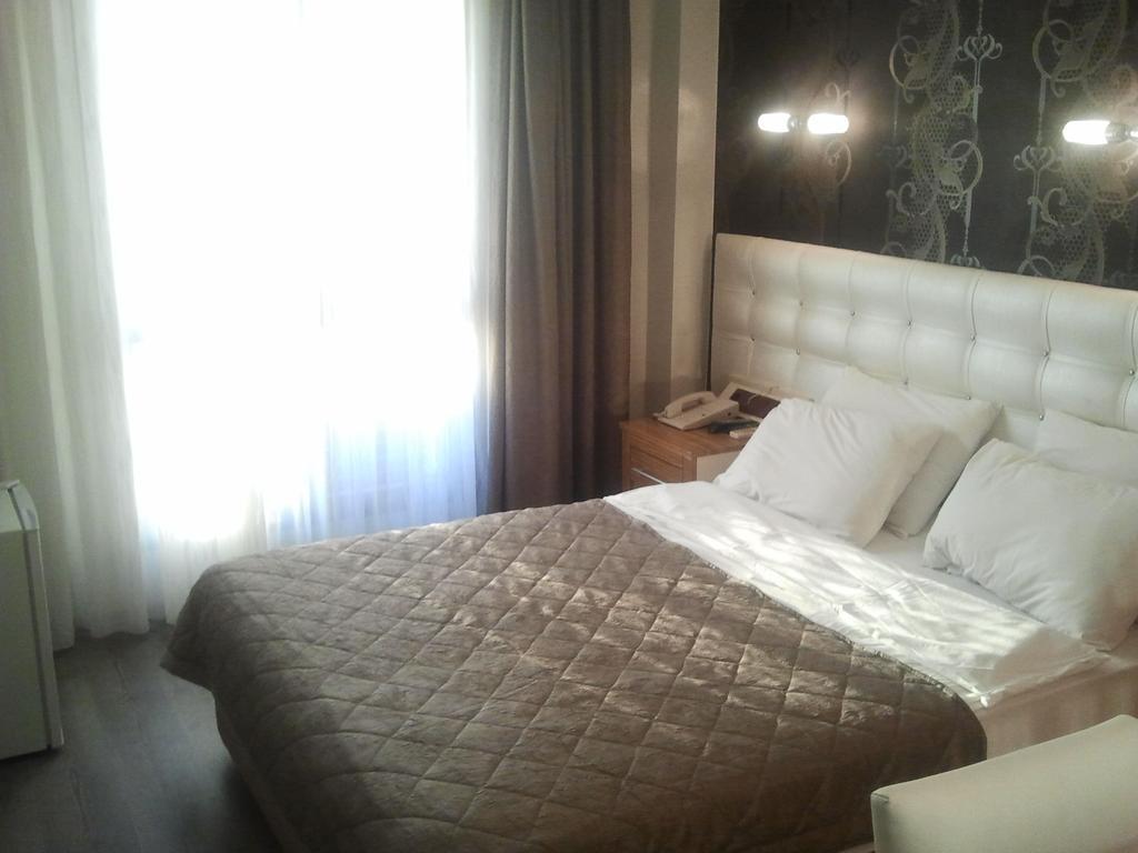 Hotel Kocaman İzmir Ngoại thất bức ảnh