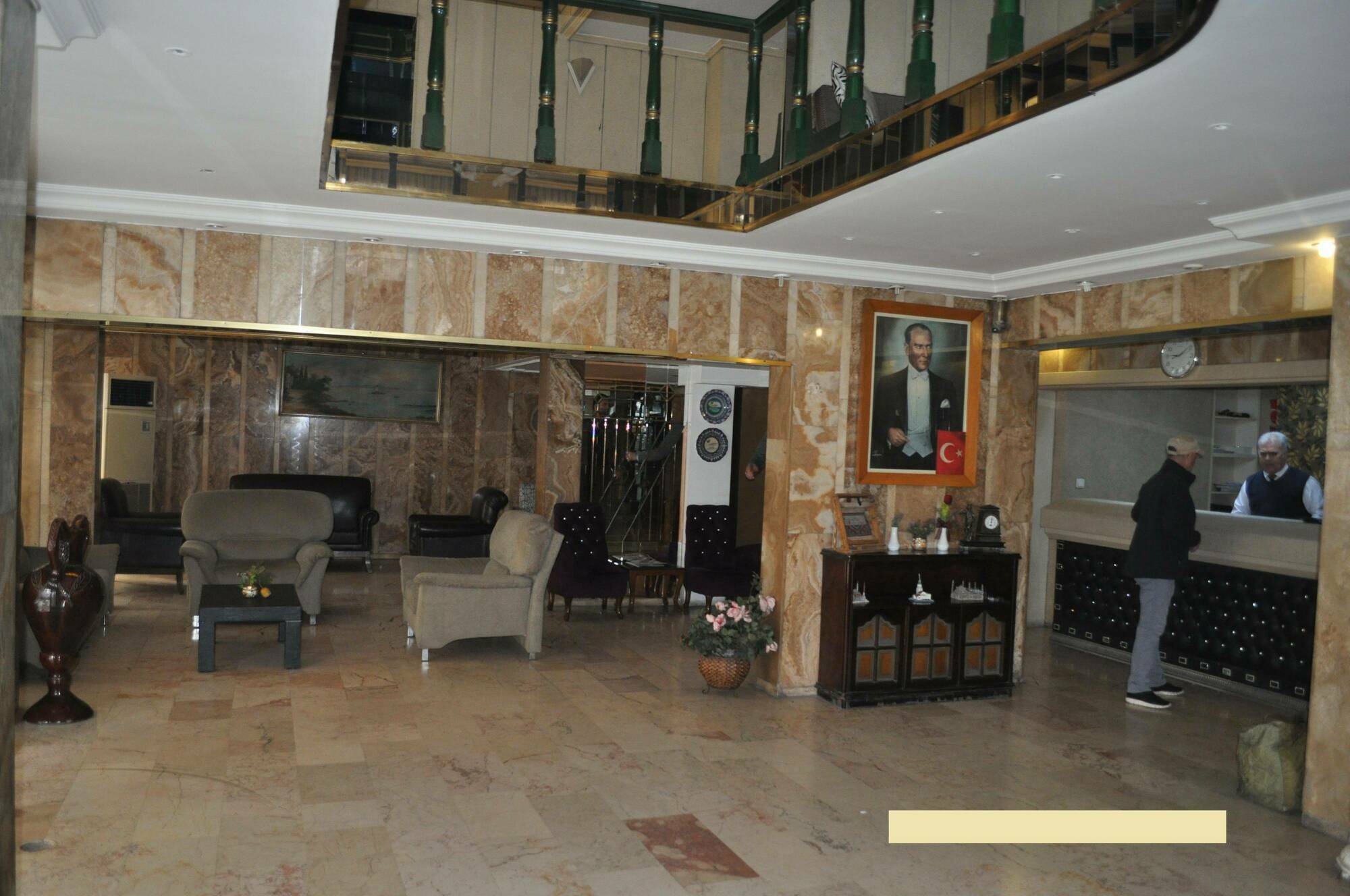 Hotel Kocaman İzmir Ngoại thất bức ảnh