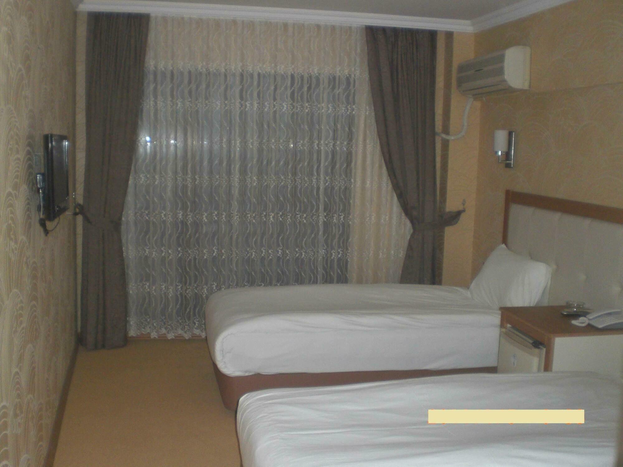 Hotel Kocaman İzmir Ngoại thất bức ảnh