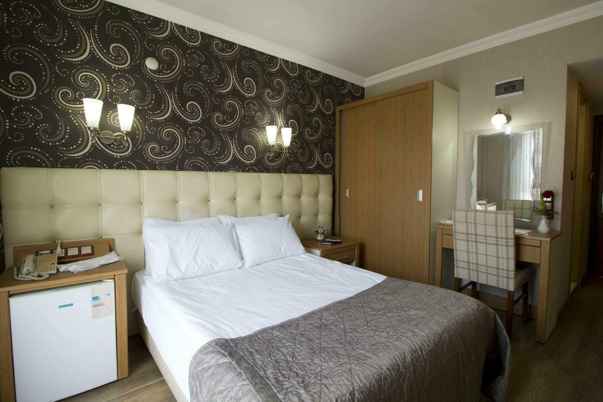 Hotel Kocaman İzmir Ngoại thất bức ảnh