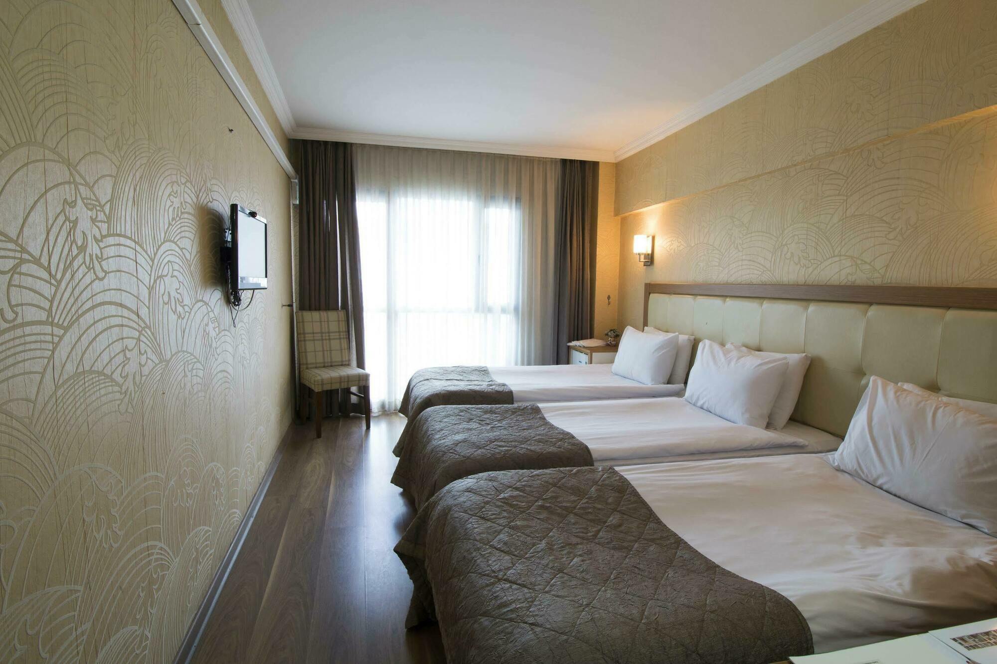 Hotel Kocaman İzmir Ngoại thất bức ảnh