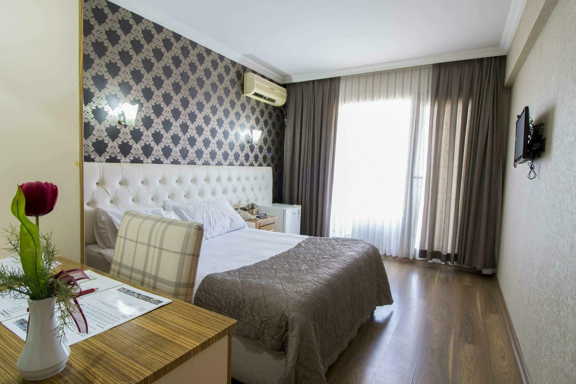 Hotel Kocaman İzmir Ngoại thất bức ảnh